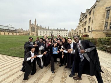 How to Write a Winning Chevening Leadership Essay