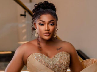 Lizzy Gold Biography