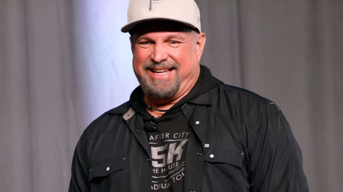 Garth Brooks Biography
